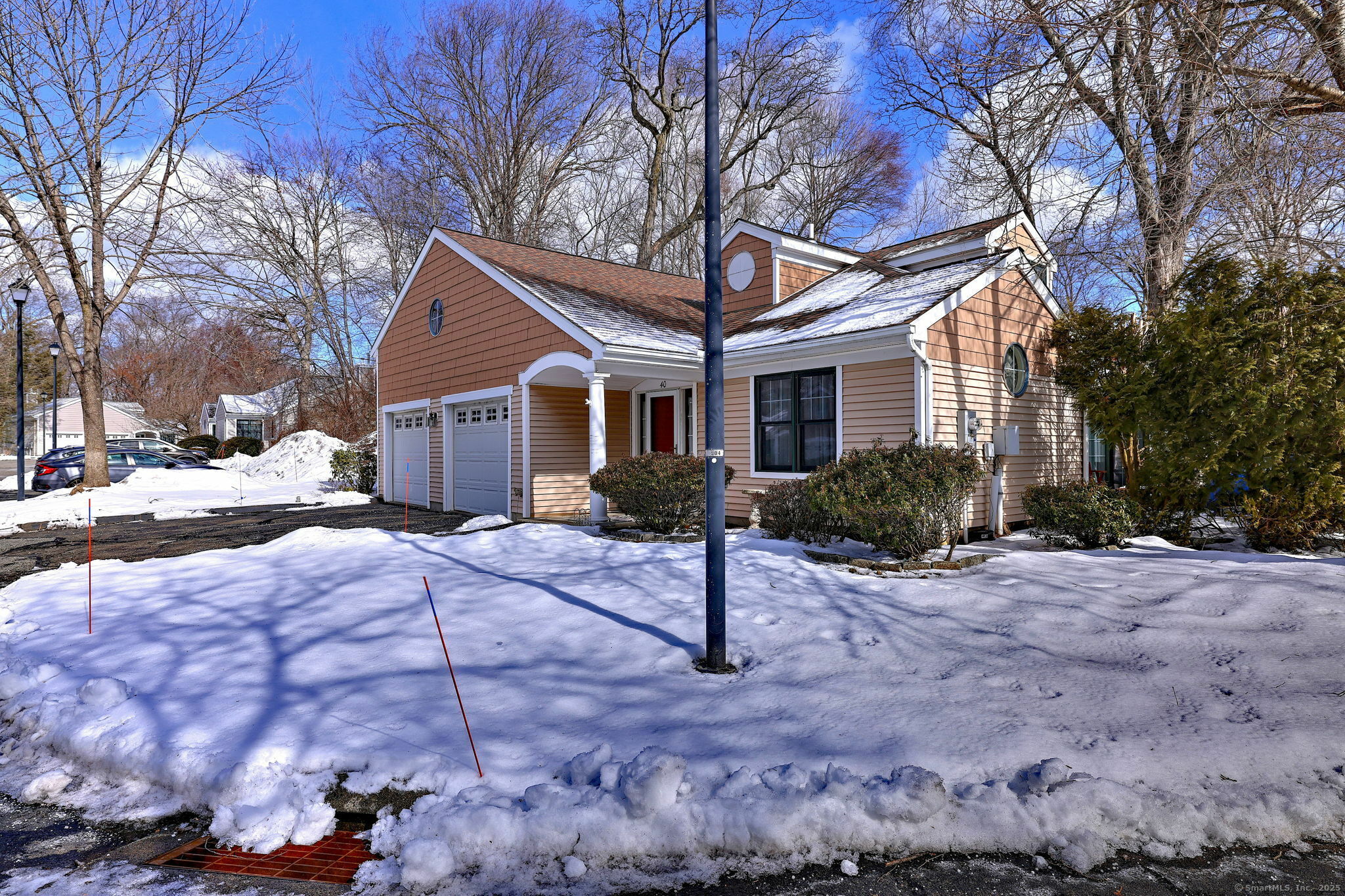 Property Photo:  40 Red Cedar Circle 40  CT 06477 