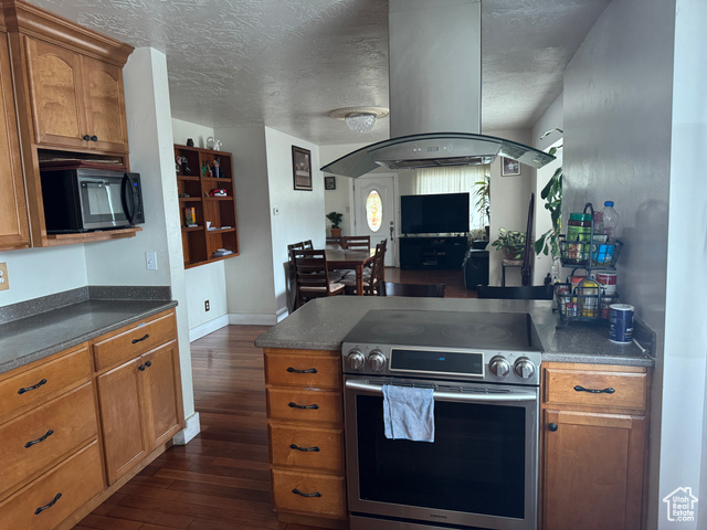 Property Photo: 1135 S State St E UT 84111
