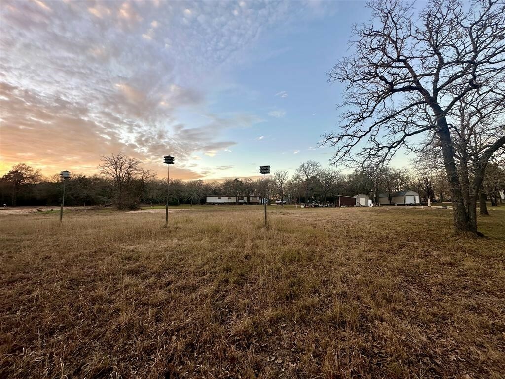 Property Photo: 1091 Plum Church Road TX 78963
