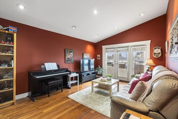 Property Photo: 5006 Maitland Street BC V5H 1N5