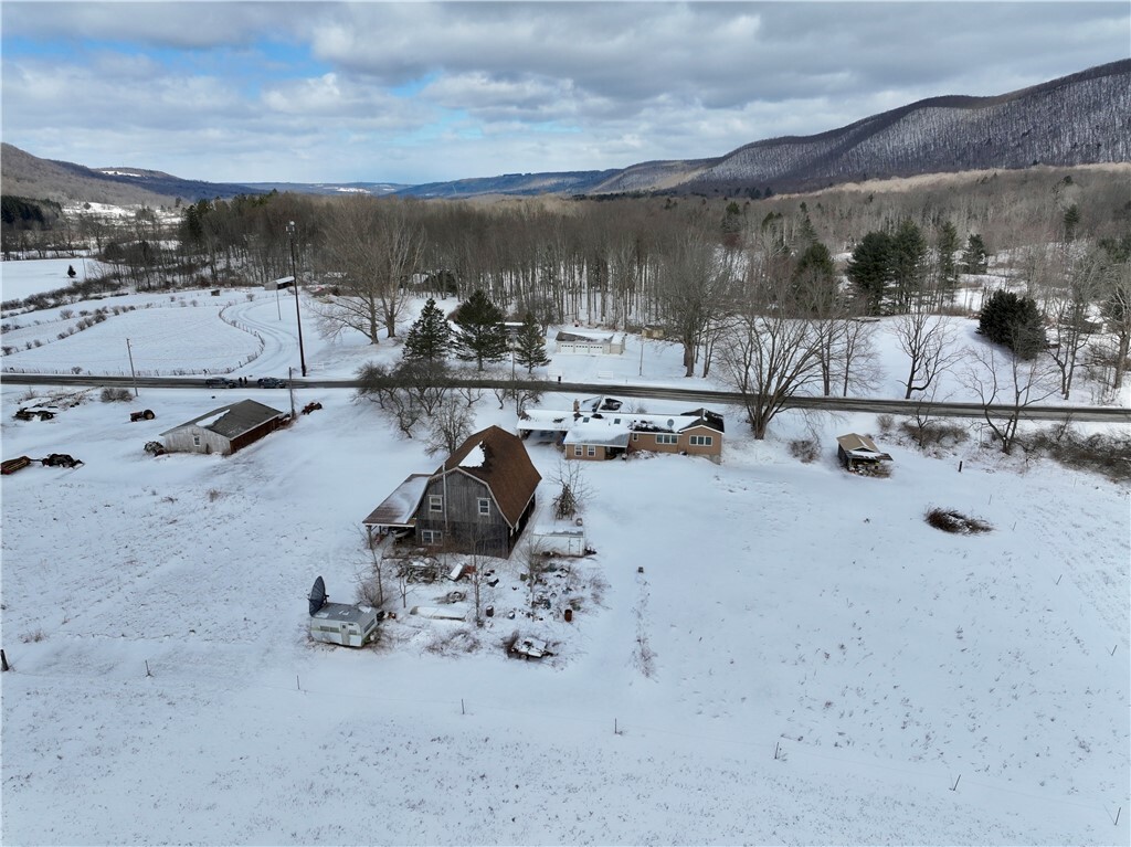 Property Photo:  92 Hillview Rd  NY 14883 