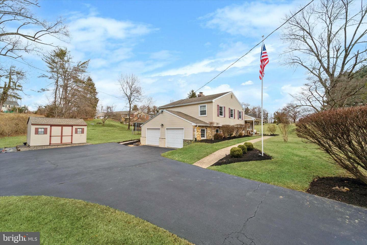 Property Photo:  17 Glenview Road  PA 19342 