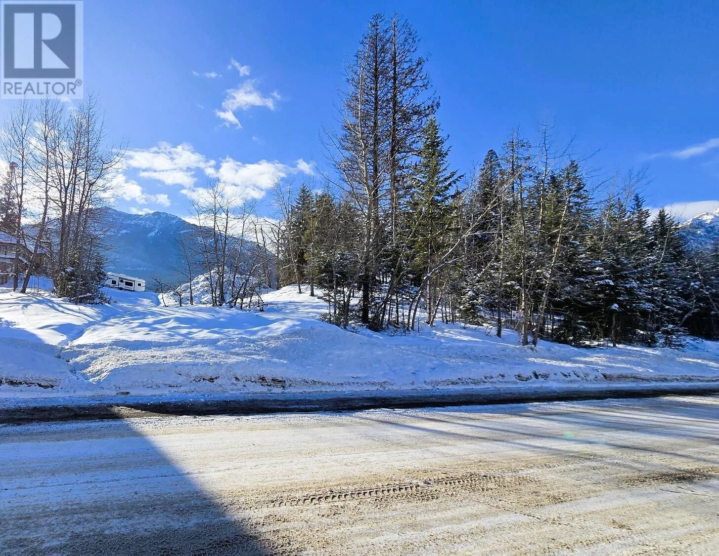 Property Photo:  53 Cariboo Drive  BC V0B 1H0 
