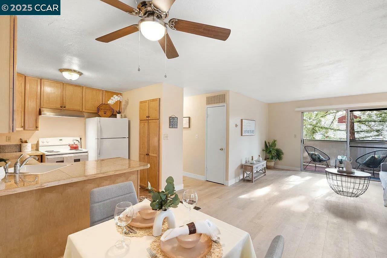 Property Photo:  5450 Concord Blvd M2  CA 94521 