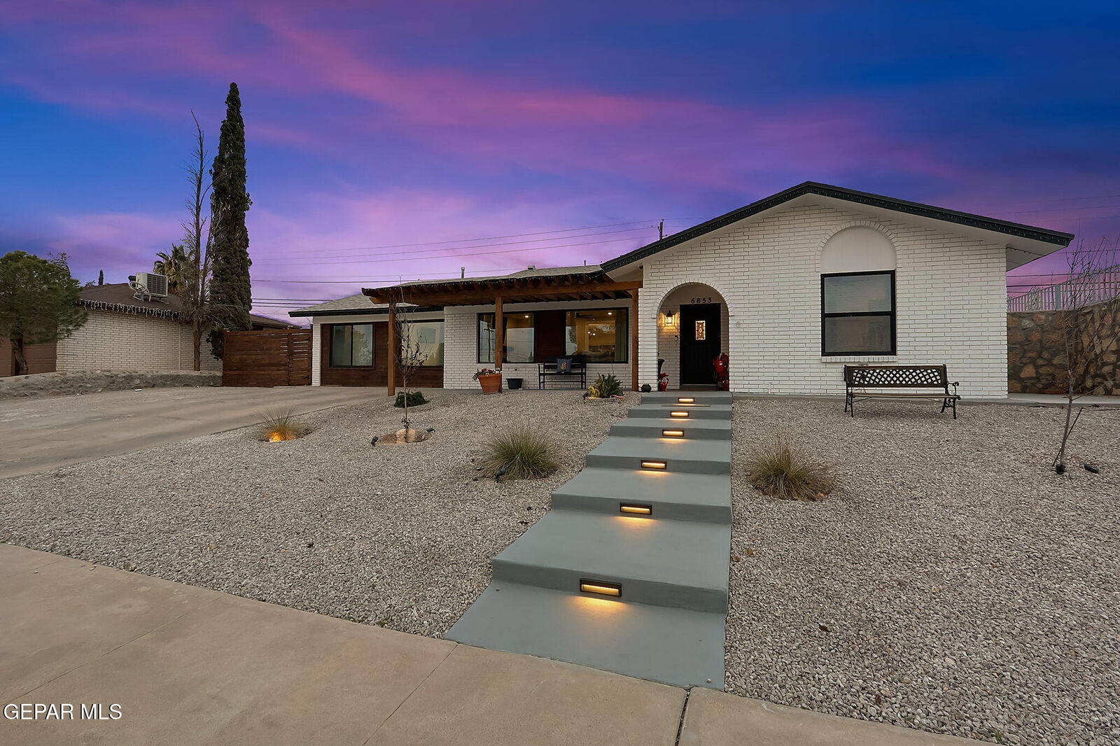 Property Photo:  6853 Alto Rey Avenue  TX 79912 