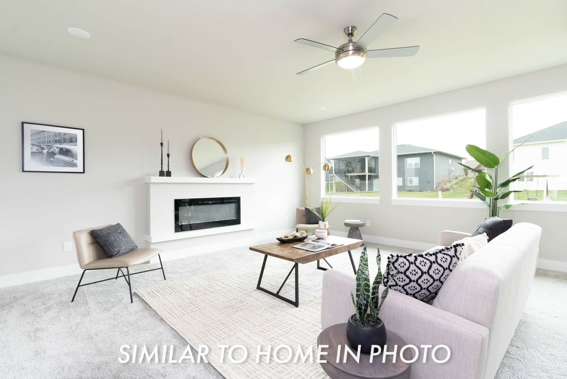 Property Photo: 1020 2nd Street NE IA 50009