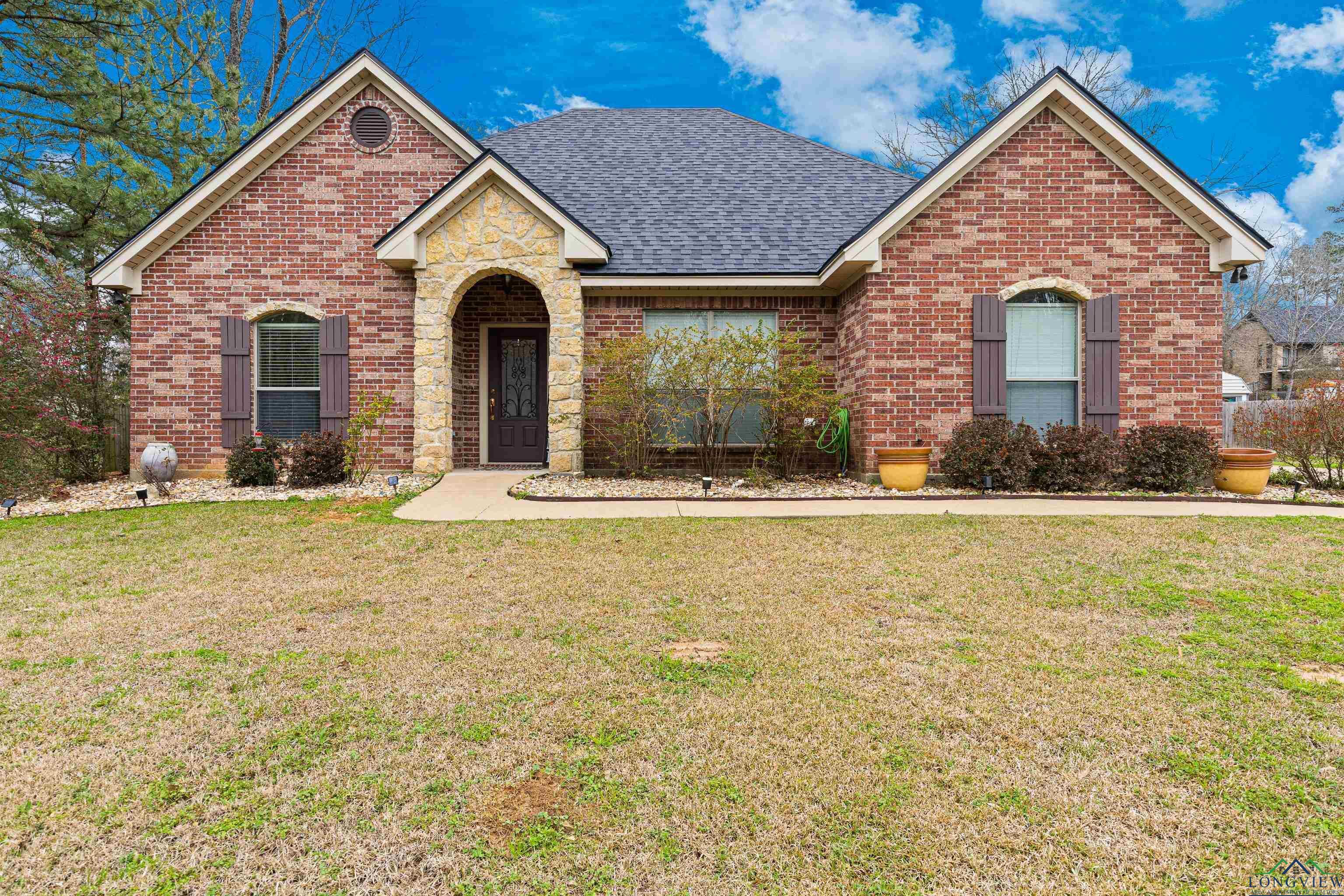 904 Greenbriar Dr  Carthage TX 75633 photo