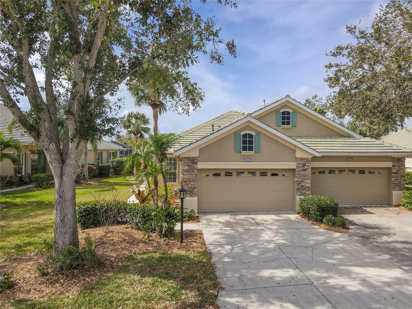 6930 Mystic Lane  Sarasota FL 34243 photo