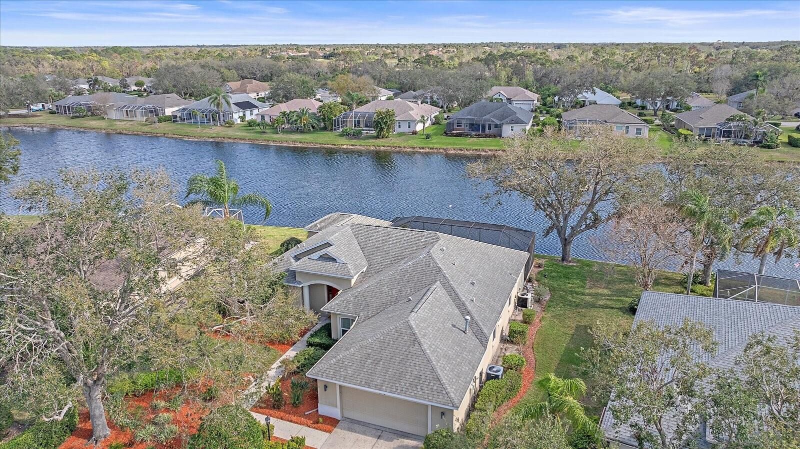 Property Photo: 11910 Soft Rush Terrace FL 34202