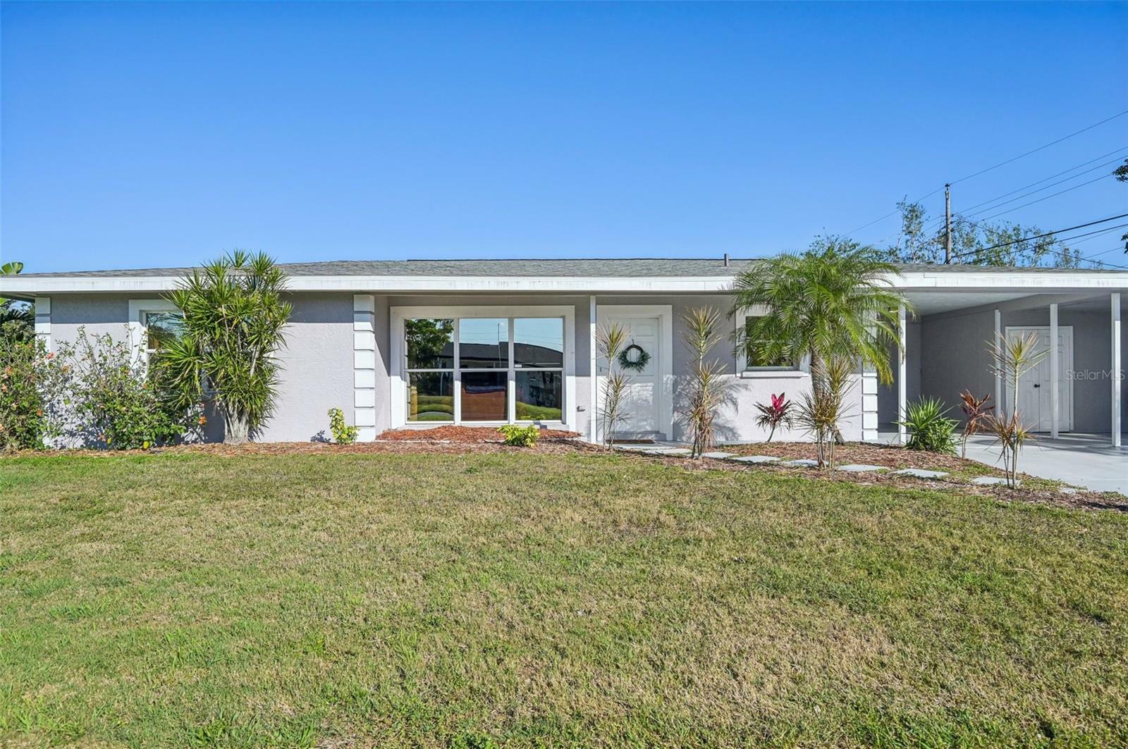 Property Photo:  4335 Maceachen Boulevard  FL 34233 