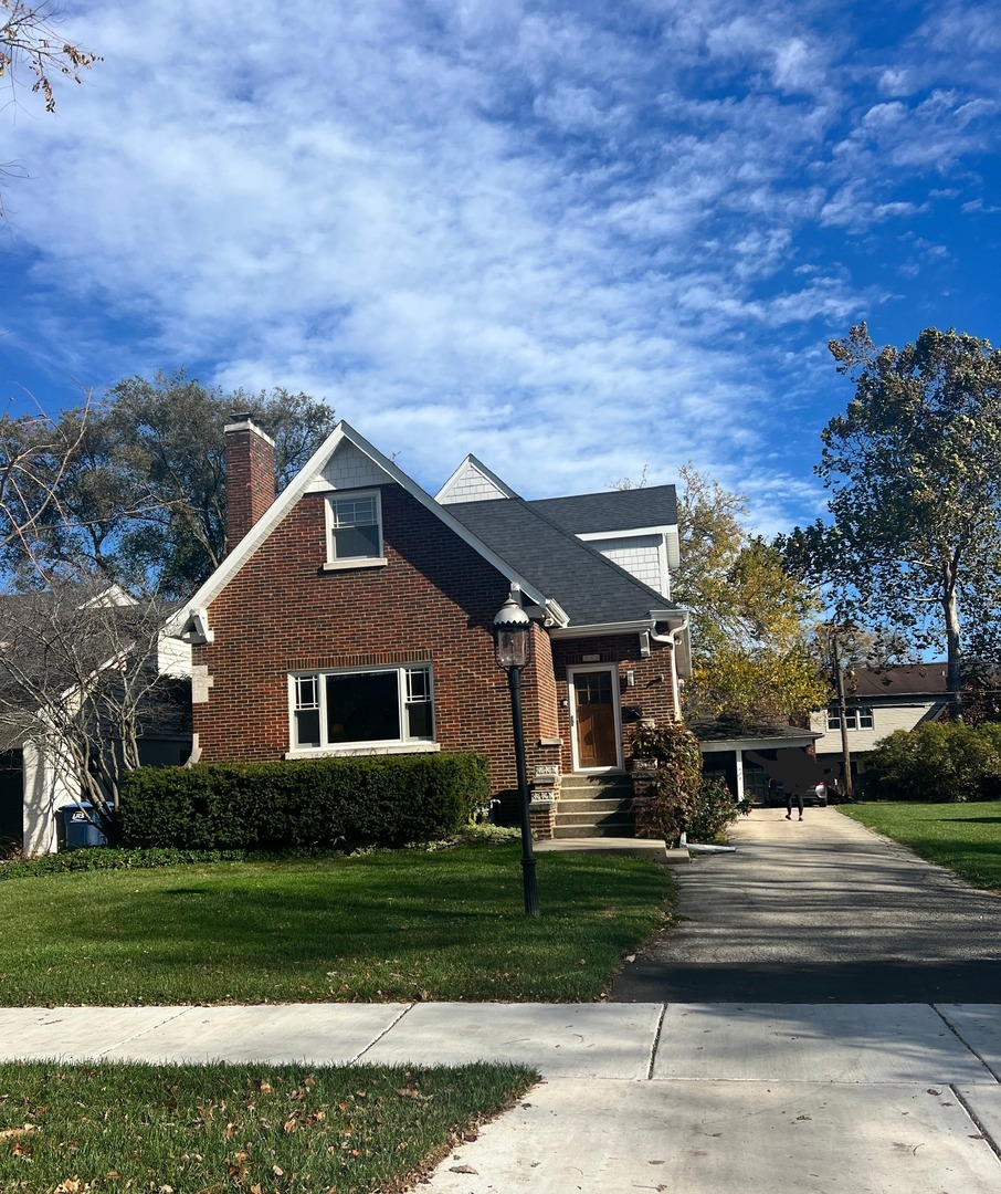 333 N Edgewood Avenue  La Grange Park IL 60526 photo