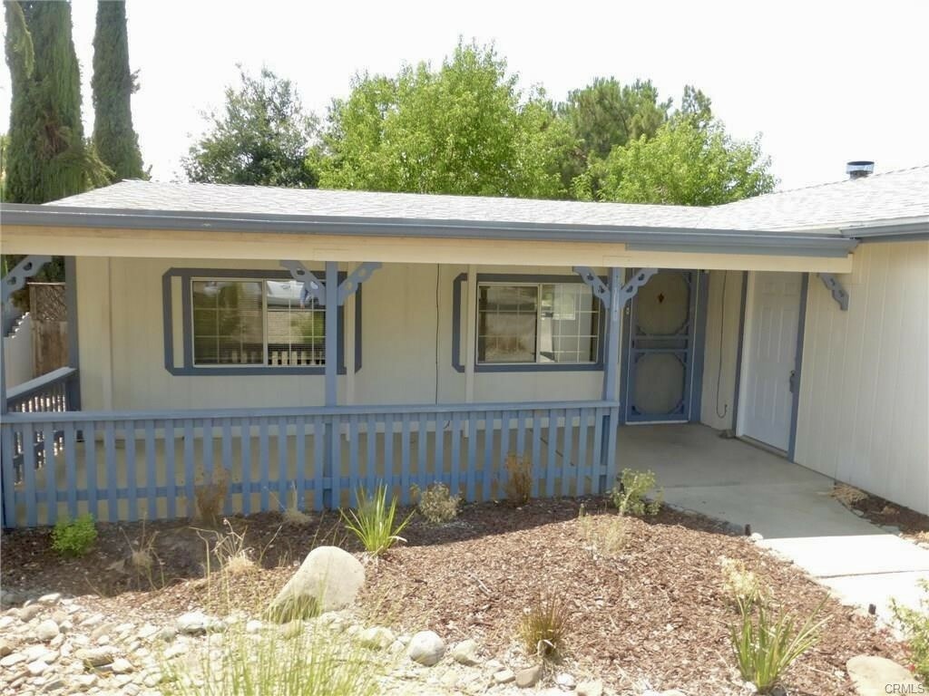Property Photo:  2995 Bridle Trail Lane  CA 93446 