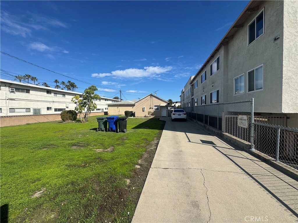 Property Photo:  26012 Narbonne Avenue  CA 90717 