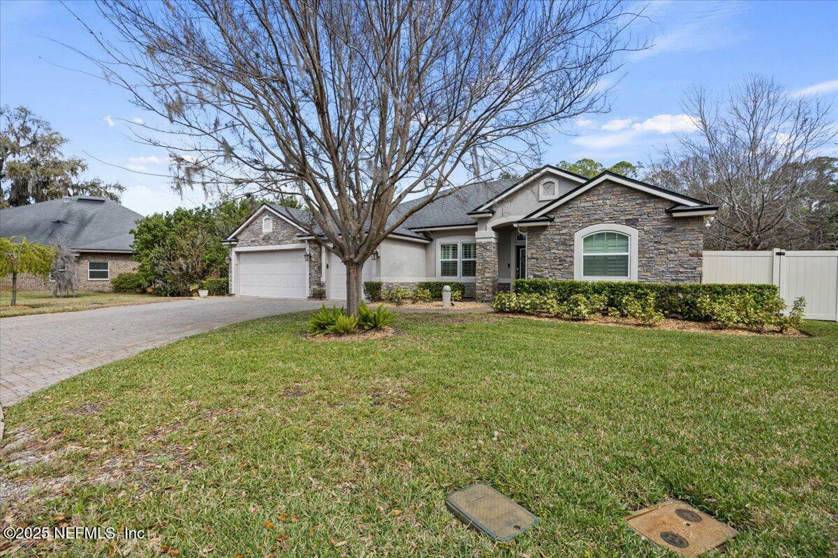 Property Photo:  2510 Cody Drive  FL 32223 