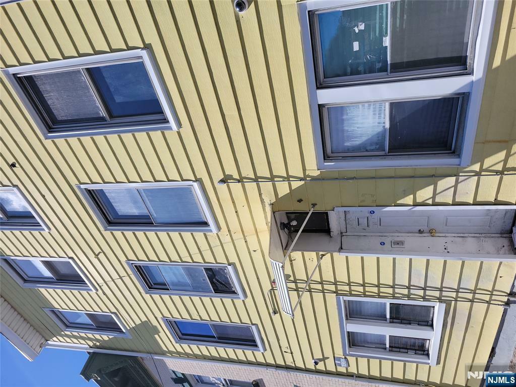 Property Photo:  163 Oliver Street  NJ 07501 