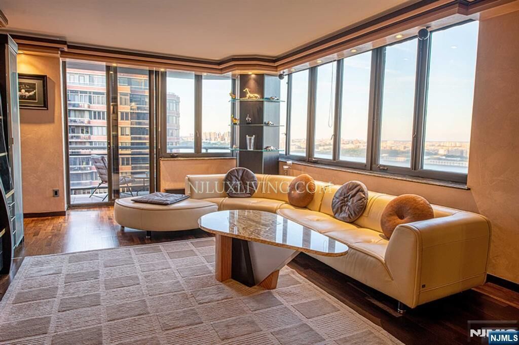 Property Photo: 100 Carlyle Drive 15A-S NJ 07010