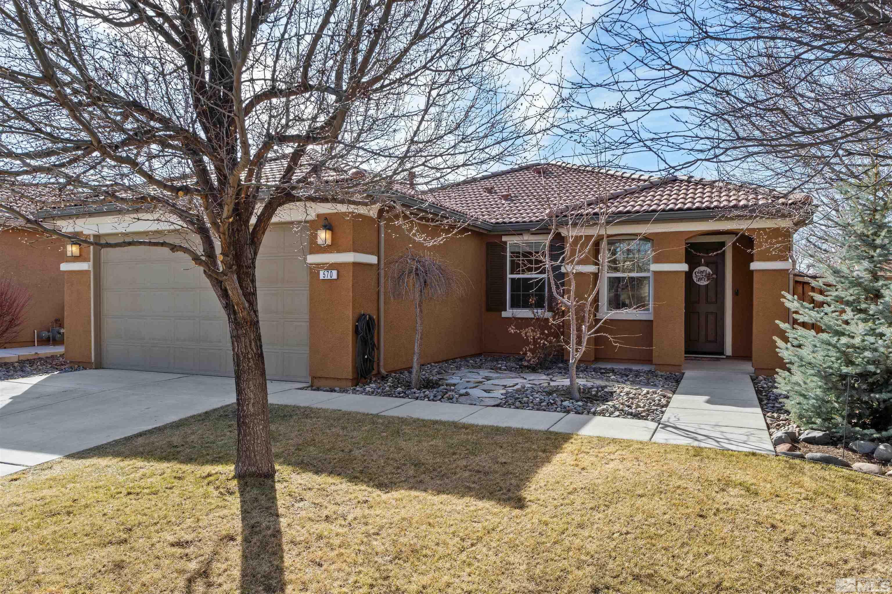 Property Photo: 570 Verelli Ct NV 89521