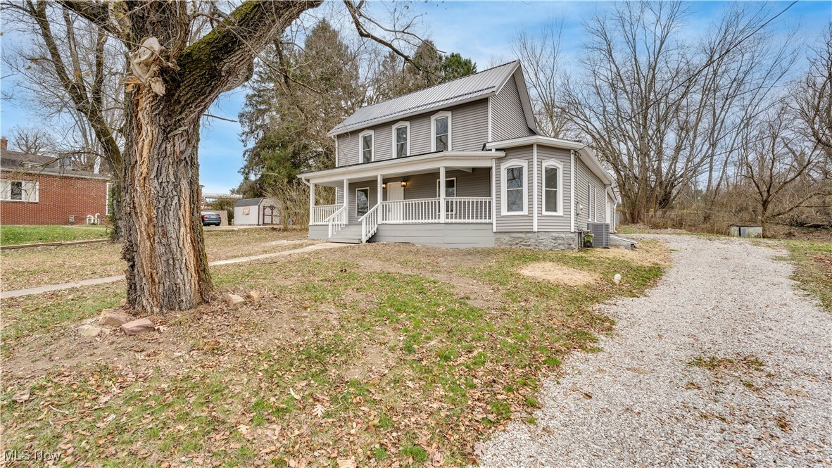 Property Photo:  277 Zanesville Road  OH 43777 