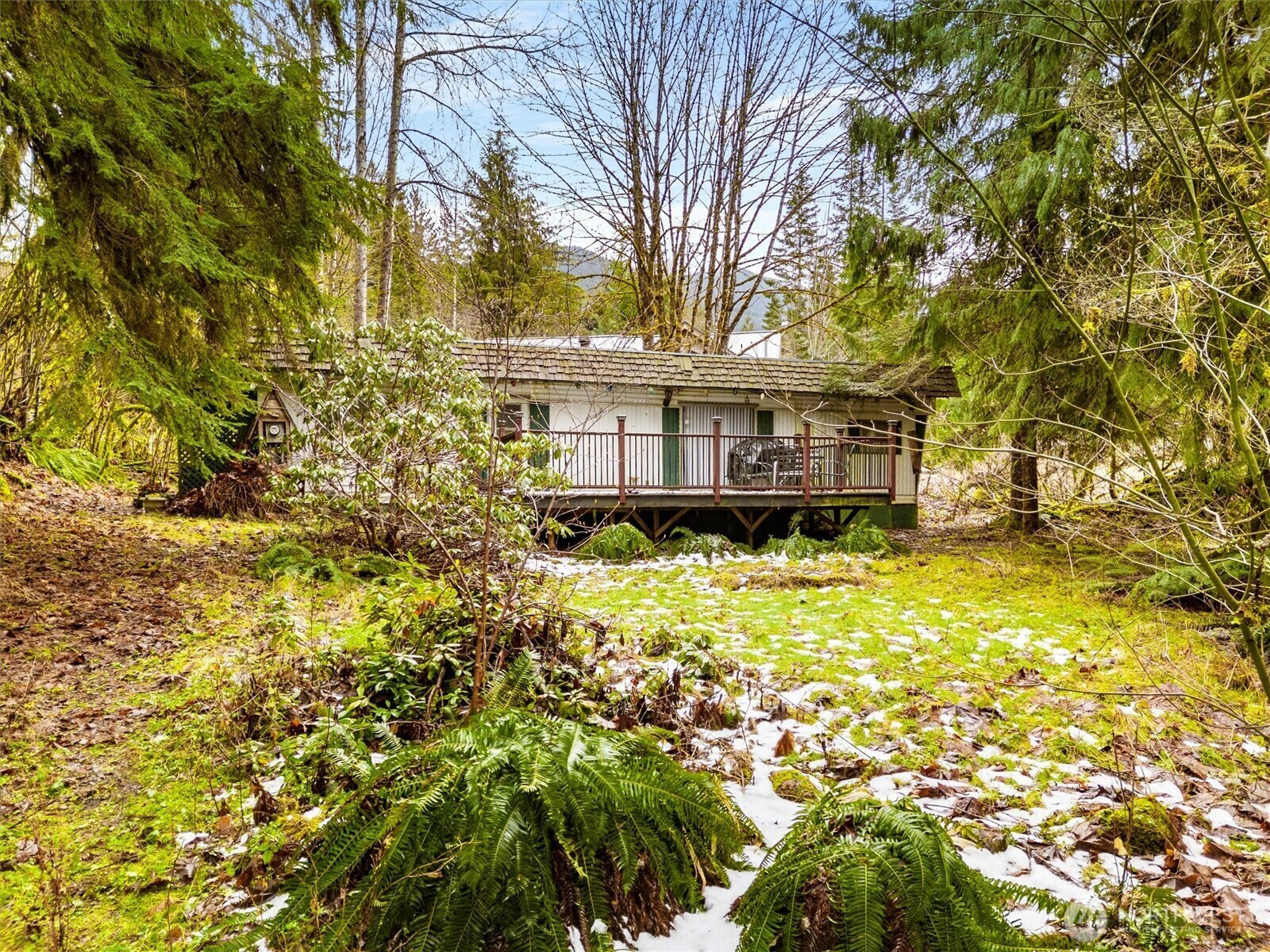 Property Photo:  16028  Low Lane  WA 98244 