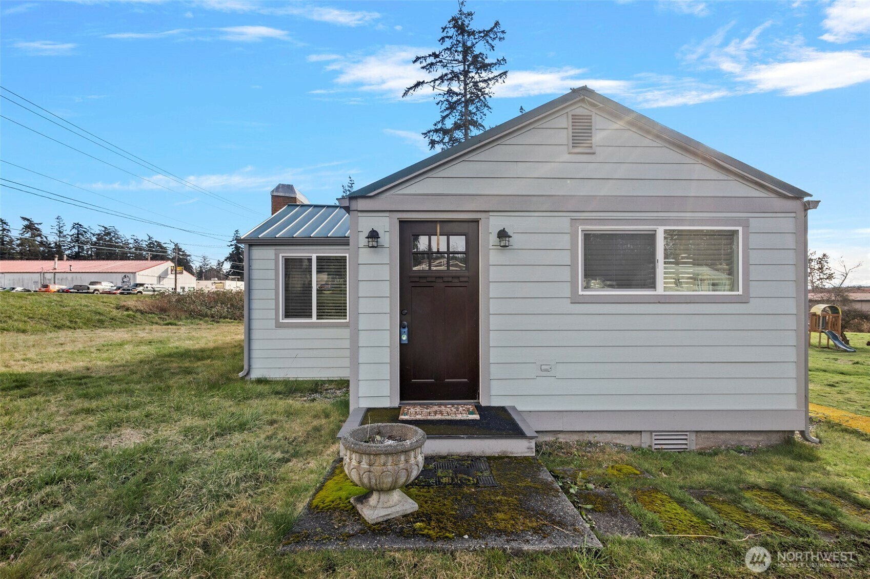 541  Easy Street  Oak Harbor WA 98277 photo