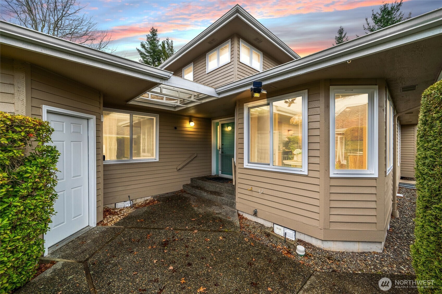 Property Photo:  4315  Village Drive B  WA 98226 