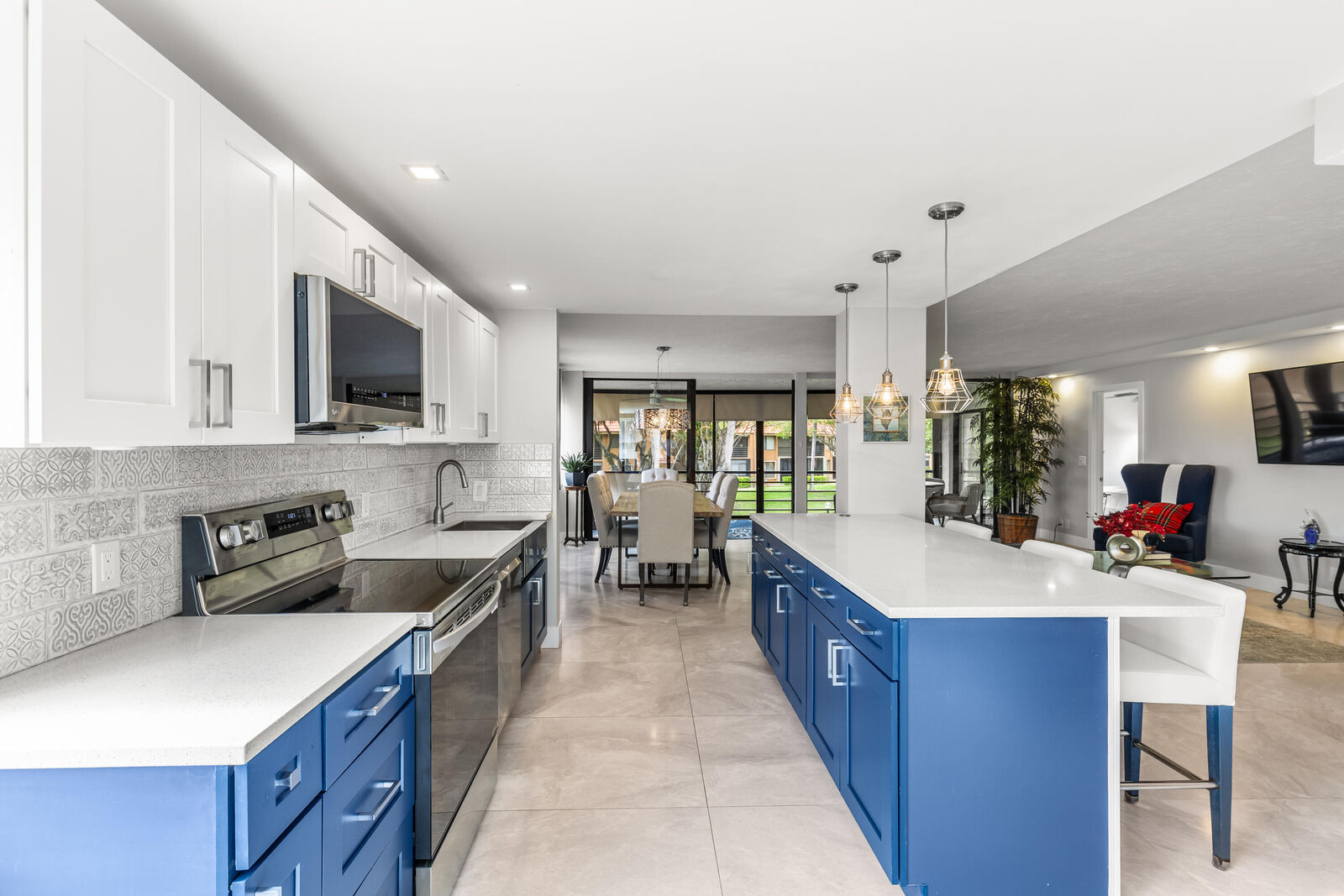 Property Photo: 11205 Green Lake Drive 201 FL 33437