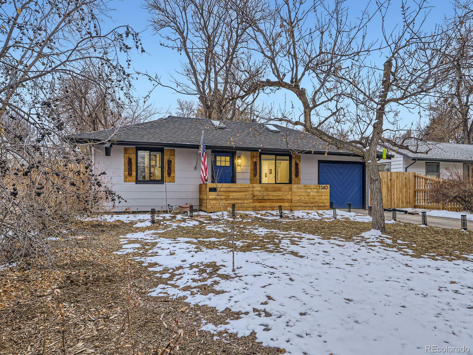 Property Photo:  1140 S Elm Street  CO 80246 