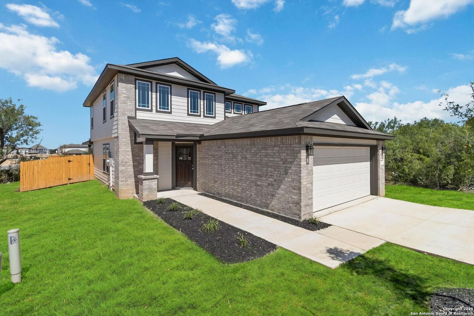 Property Photo: 10303 Apple Pie Road TX 78224