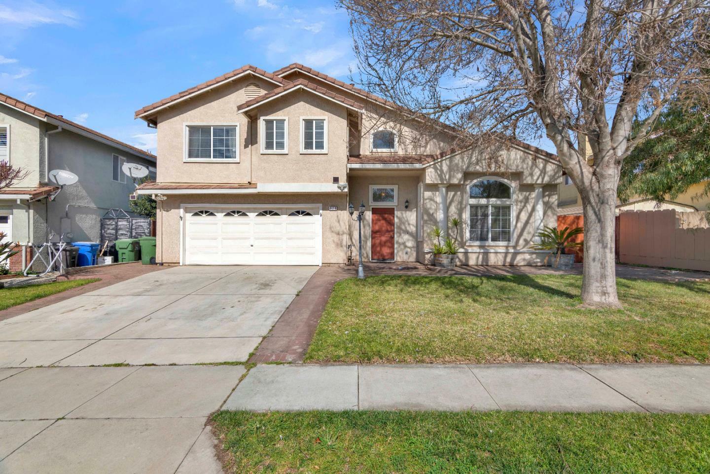 Property Photo:  929 Entrada Drive  CA 93960 