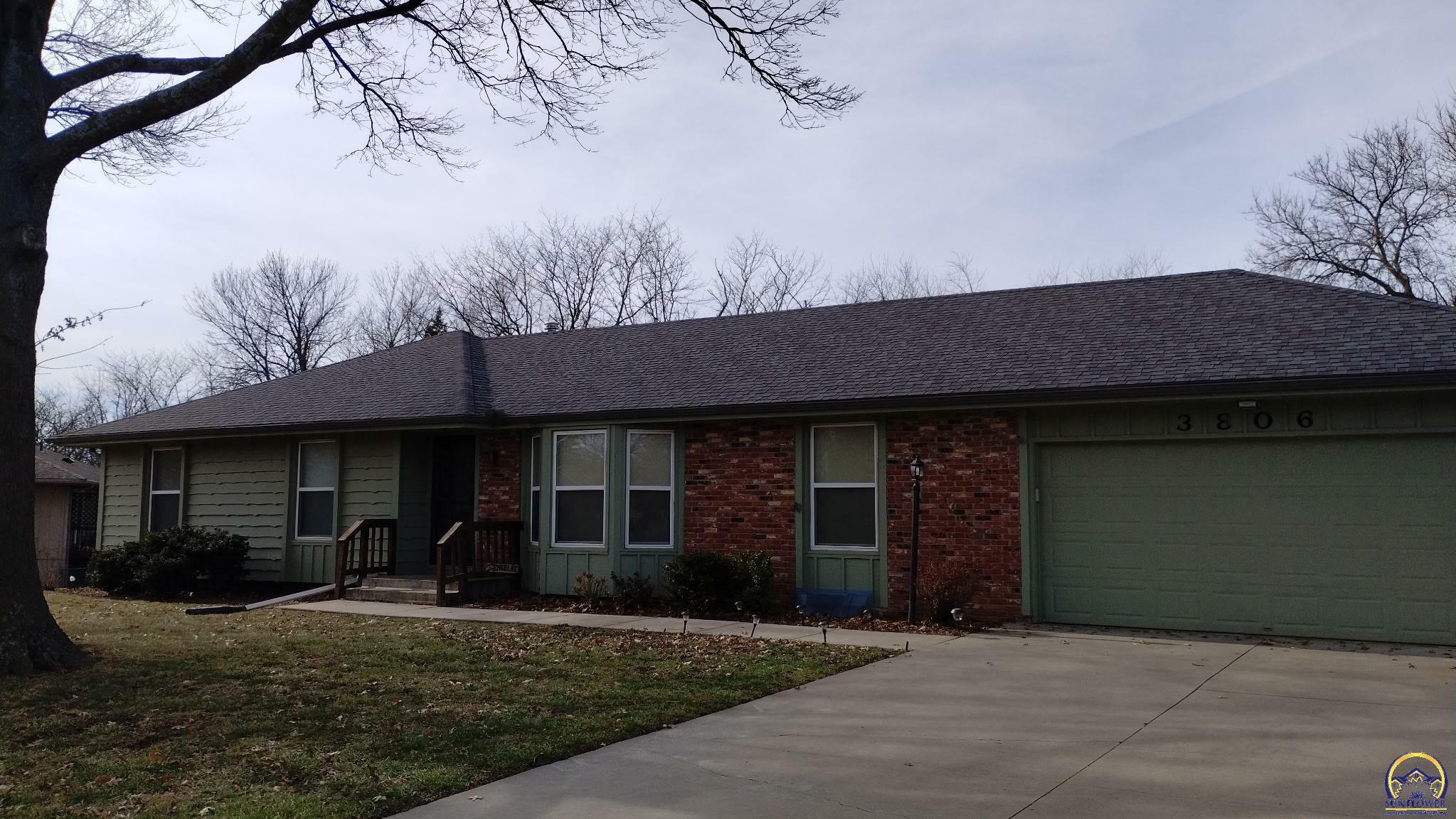 Property Photo:  3806 SE 32nd St  KS 66605 