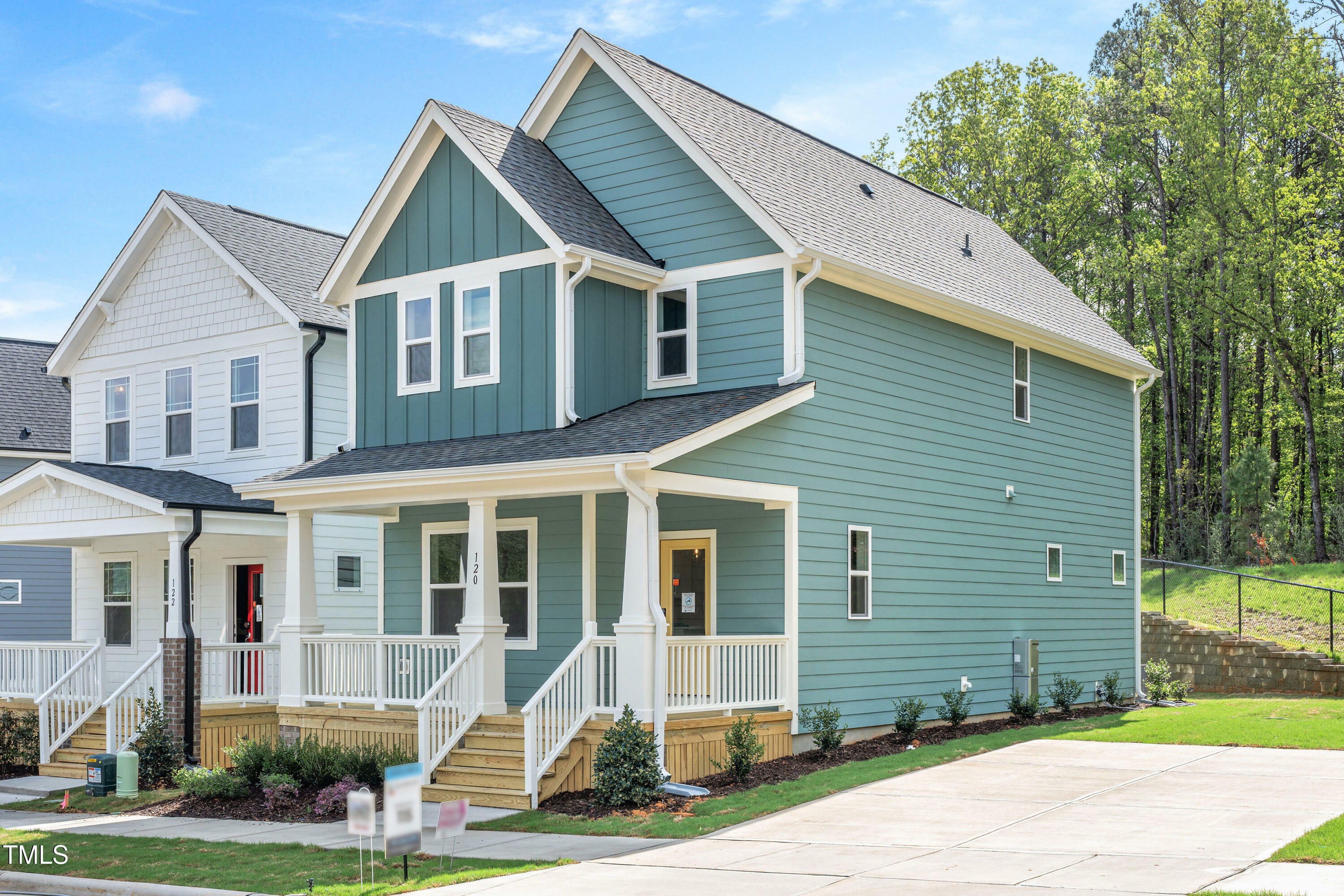 Property Photo:  120 Weavers Grove Drive  NC 27514 