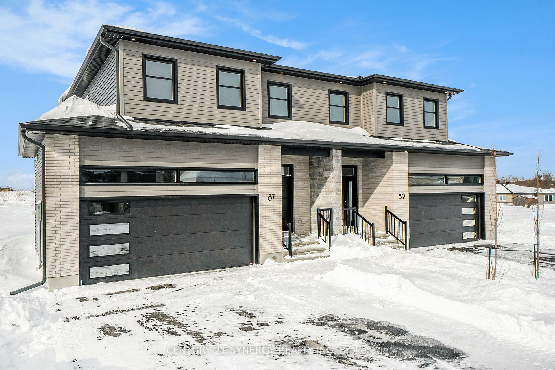 Property Photo: 87 Villeneuve Street ON K0C 1W0