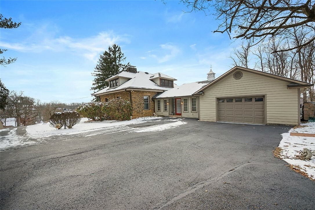 Property Photo:  1111 Burchfield Rd  PA 15101 