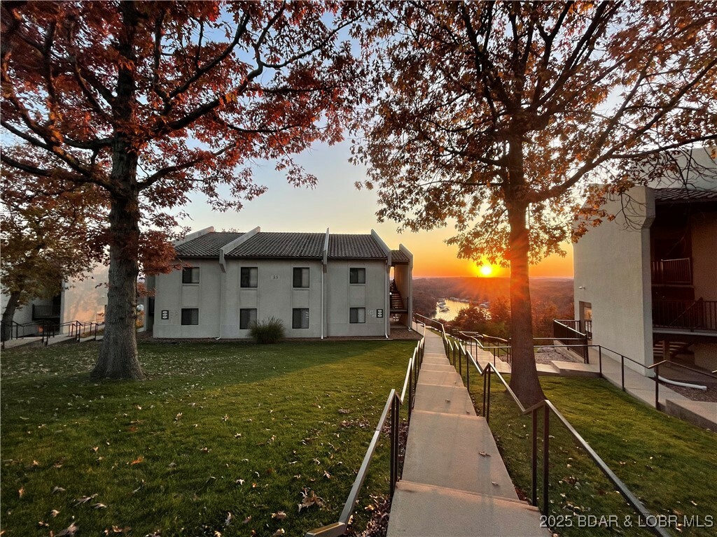 33 Monterey Drive 2B 21ab  Lake Ozark MO 65049 photo