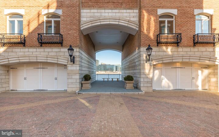 Property Photo: 622 Ponte Villas N 162/163 MD 21230