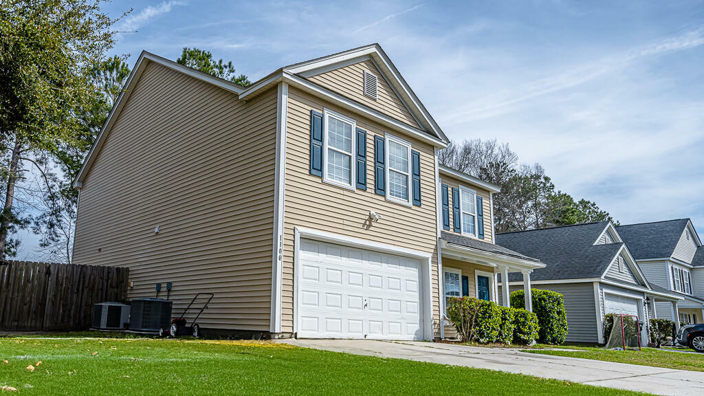 Property Photo:  1100 Deerberry Road  SC 29410 