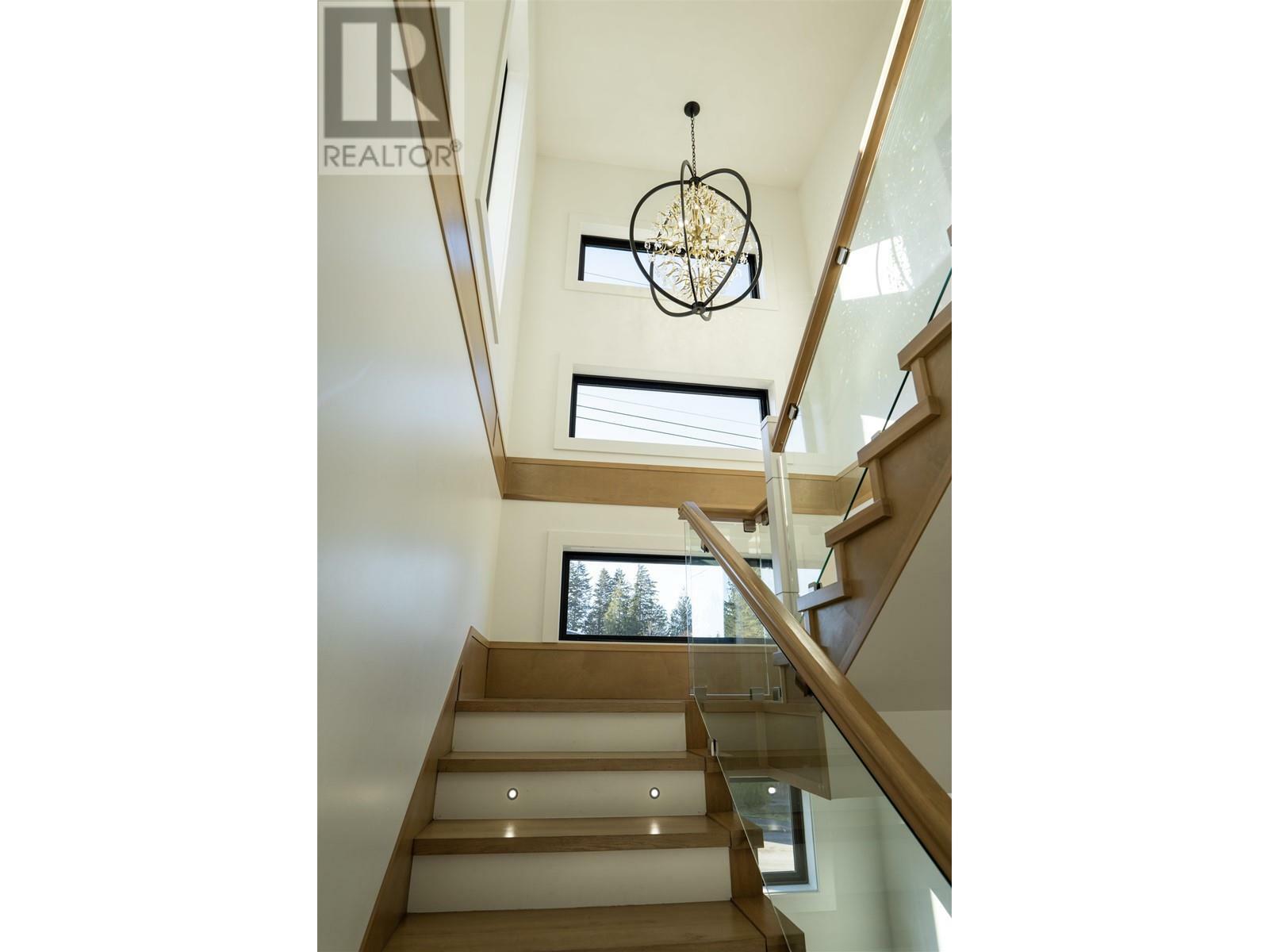 Property Photo: 1644 2nd Avenue BC V8J 1J6