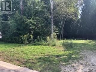 Property Photo:  Elm Street East  ON N0H 2L0 