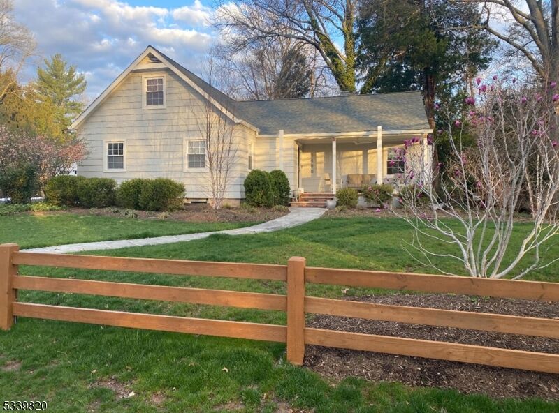 Property Photo: 1400 Orchard Rd NJ 07092