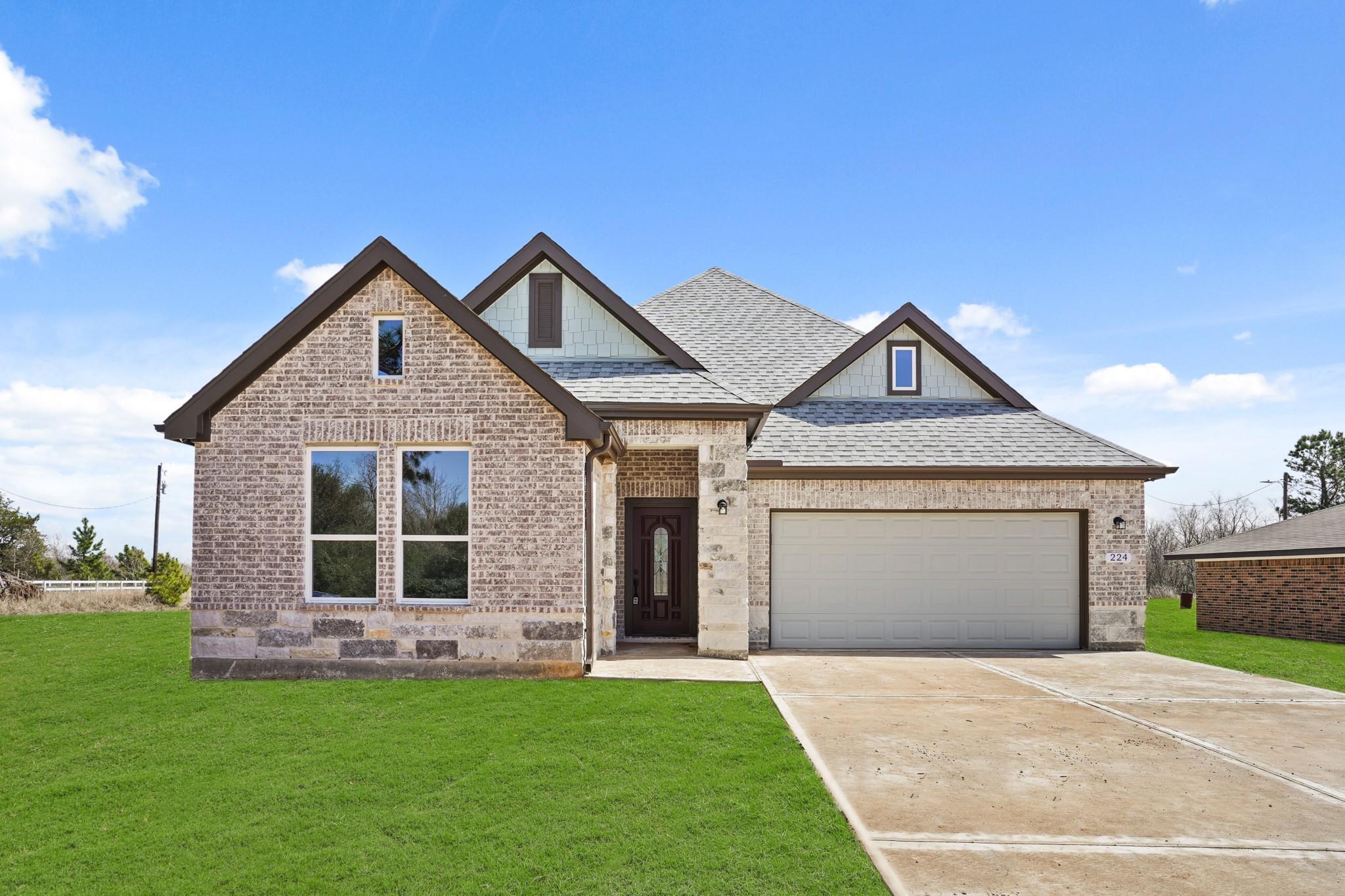 Property Photo: 224 Alleda TX 77484