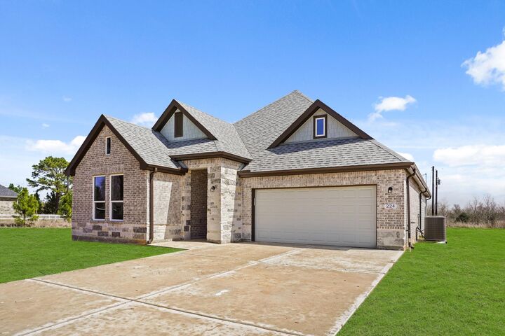 Property Photo:  224 Alleda  TX 77484 