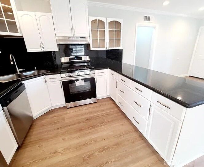 Property Photo:  7923 Ducor Avenue  CA 91304 