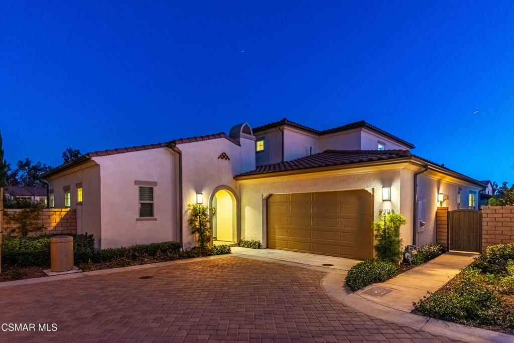 Property Photo: 2492 Rondell Road CA 93012