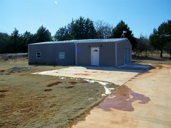 4365 N Luther Road  Coyle OK 73027 photo