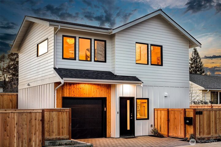 6045  46th Avenue SW  Seattle WA 98136 photo