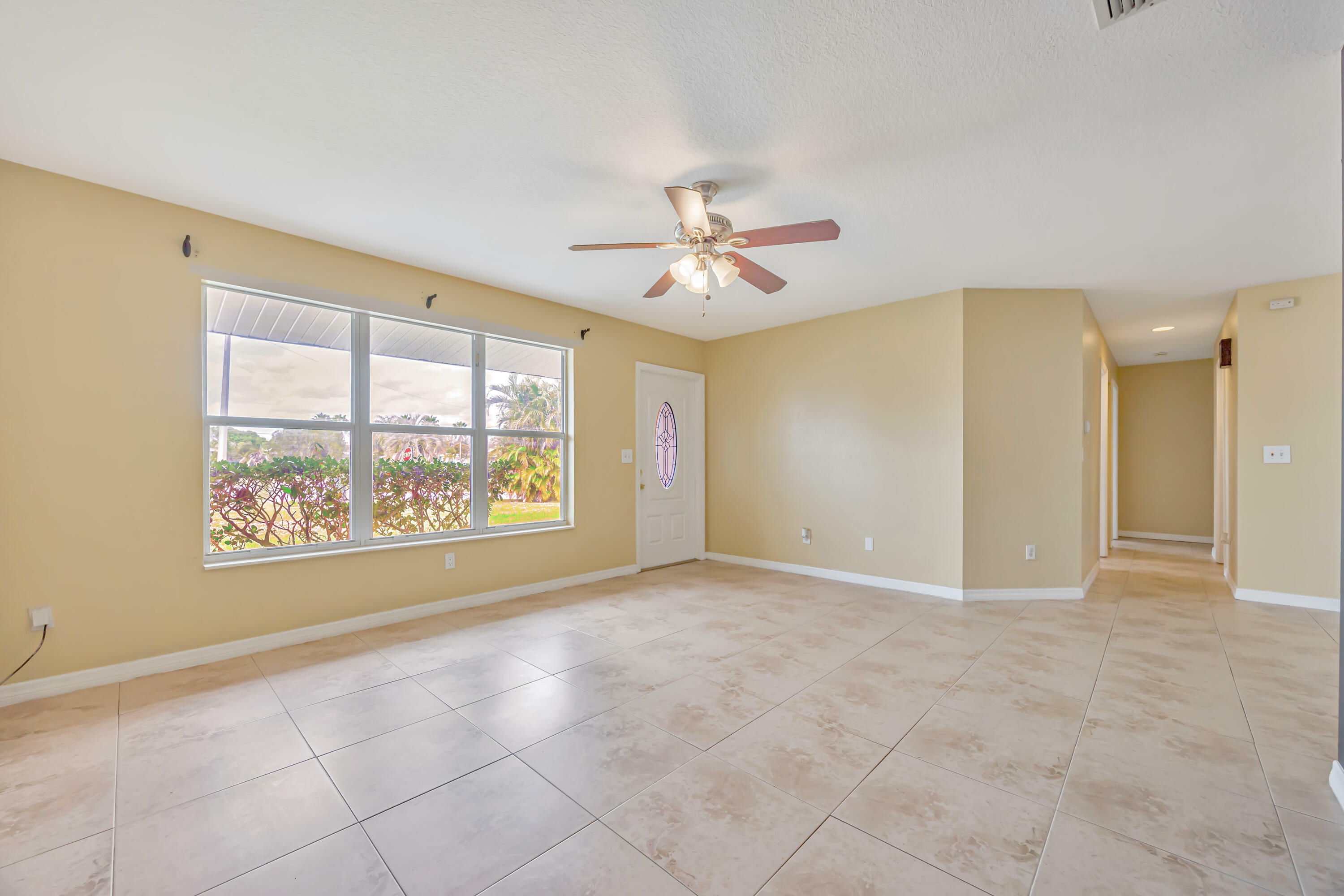 Property Photo:  815 Sandia Avenue  FL 34983 