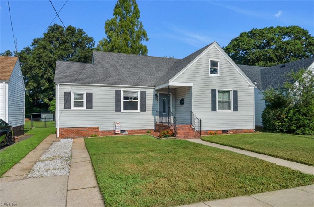 Property Photo:  310 Plover Dr  VA 23704 