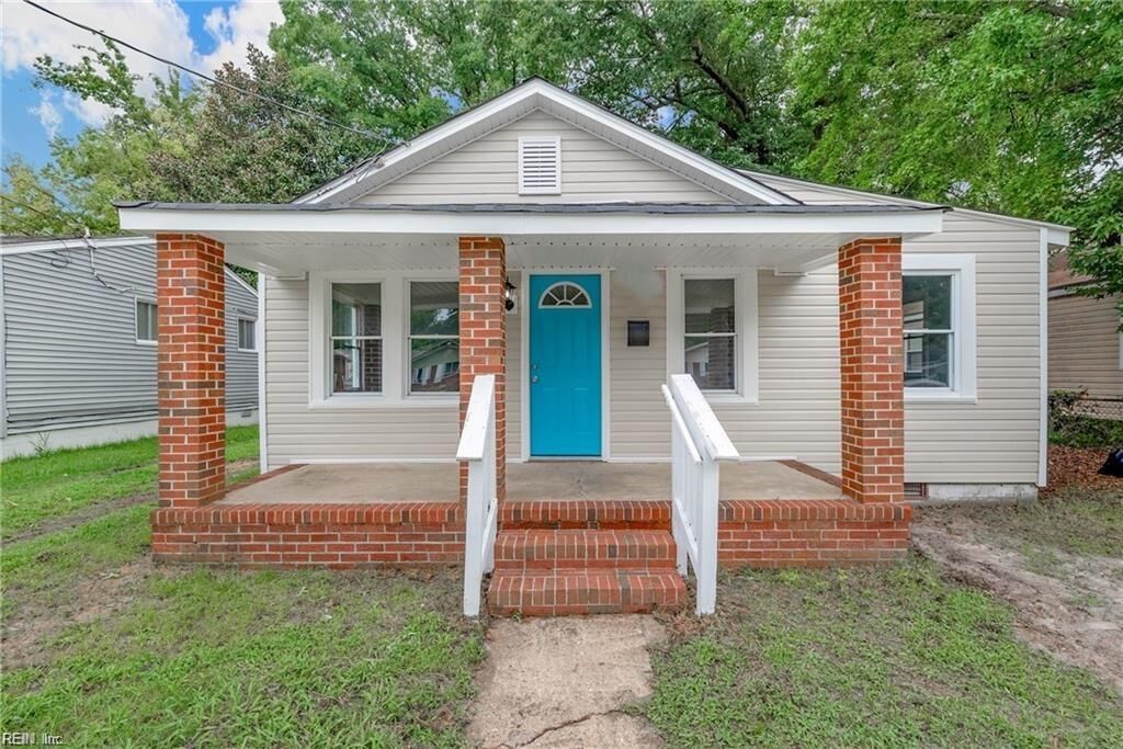 Property Photo:  638 48th St  VA 23607 