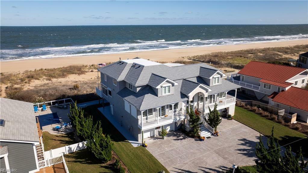 Property Photo: 2432 Sandfiddler Rd VA 23456