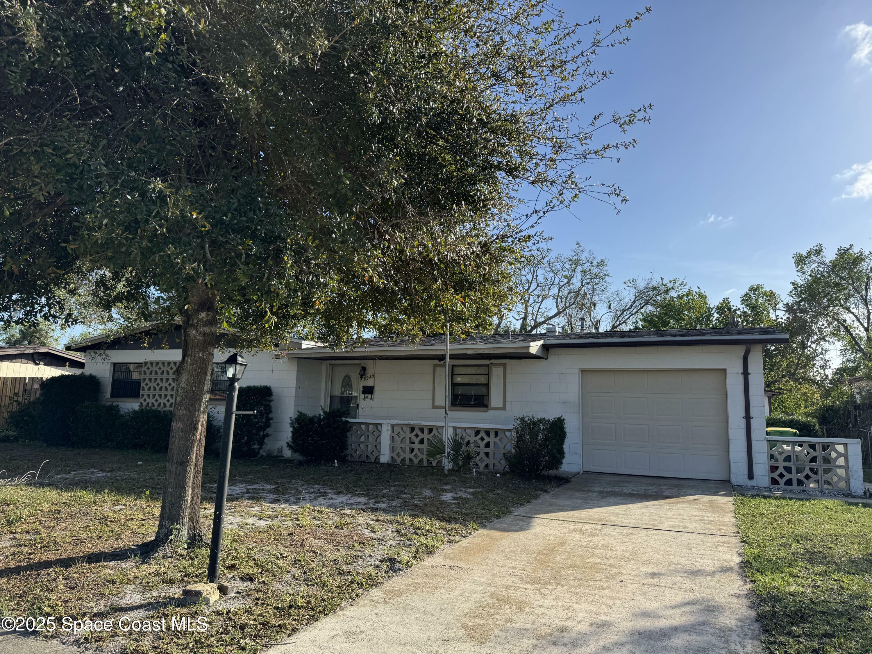 Property Photo:  1349 Stetson Drive S  FL 32922 